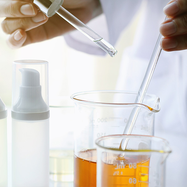 Formulación magistral Farmacia La Roda Lora del Rio